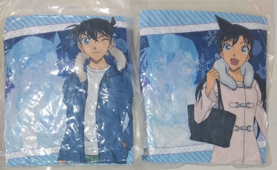 名探偵コナン　新一　蘭　工藤新一　毛利蘭　クッション　未開封