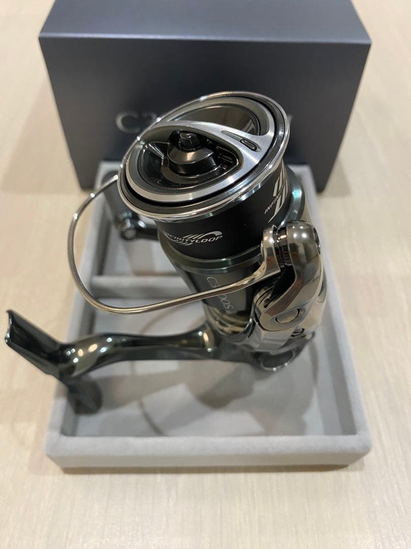 【極美品】シマノ ステラ C3000SDH