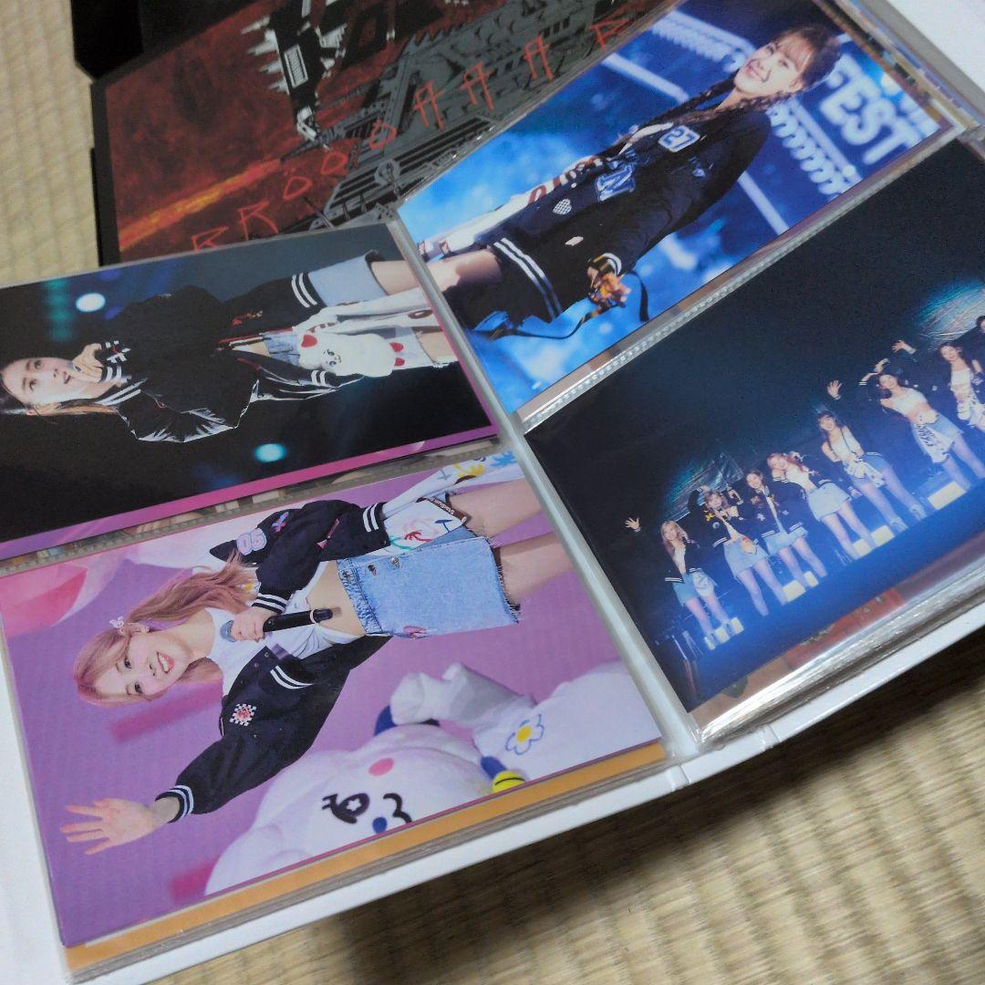 NiziU トレカファイル（カード入り）