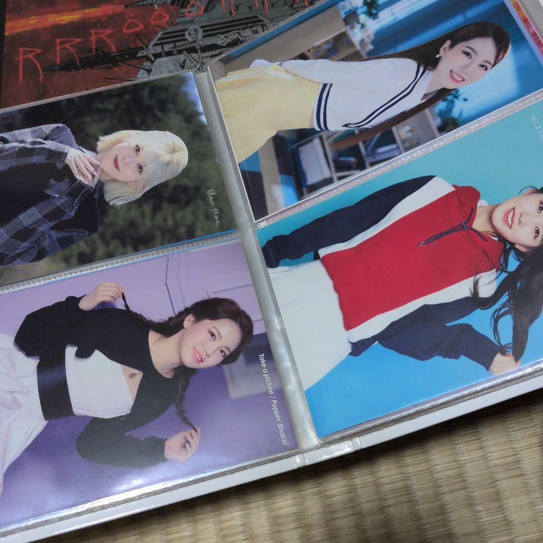 NiziU トレカファイル（カード入り）