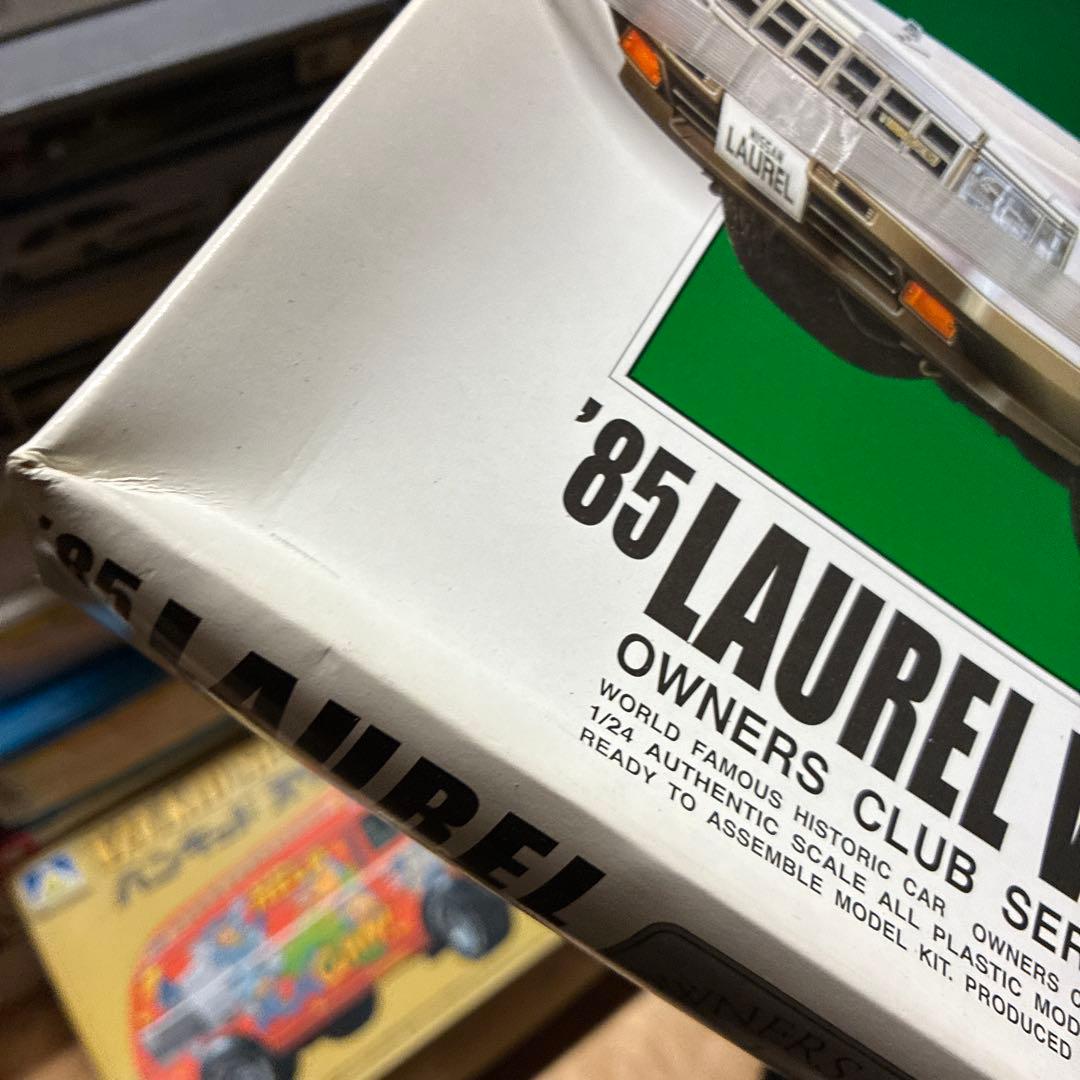 '有井85 LAUREL V6 TURBO 1/24 プラモデル絶版