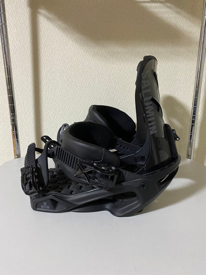 SALOMON スノーボードビンディング RHYTHM Sサイズ