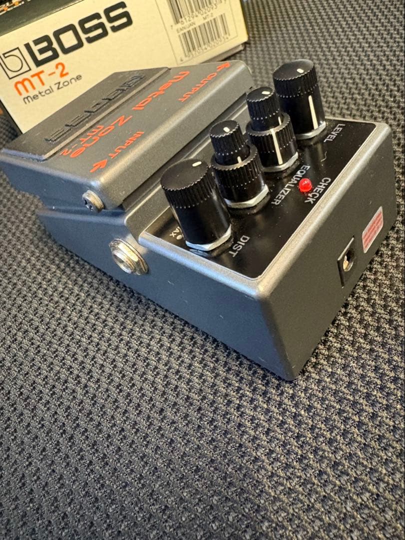 BOSS ボス MT-2 l Zone 美品