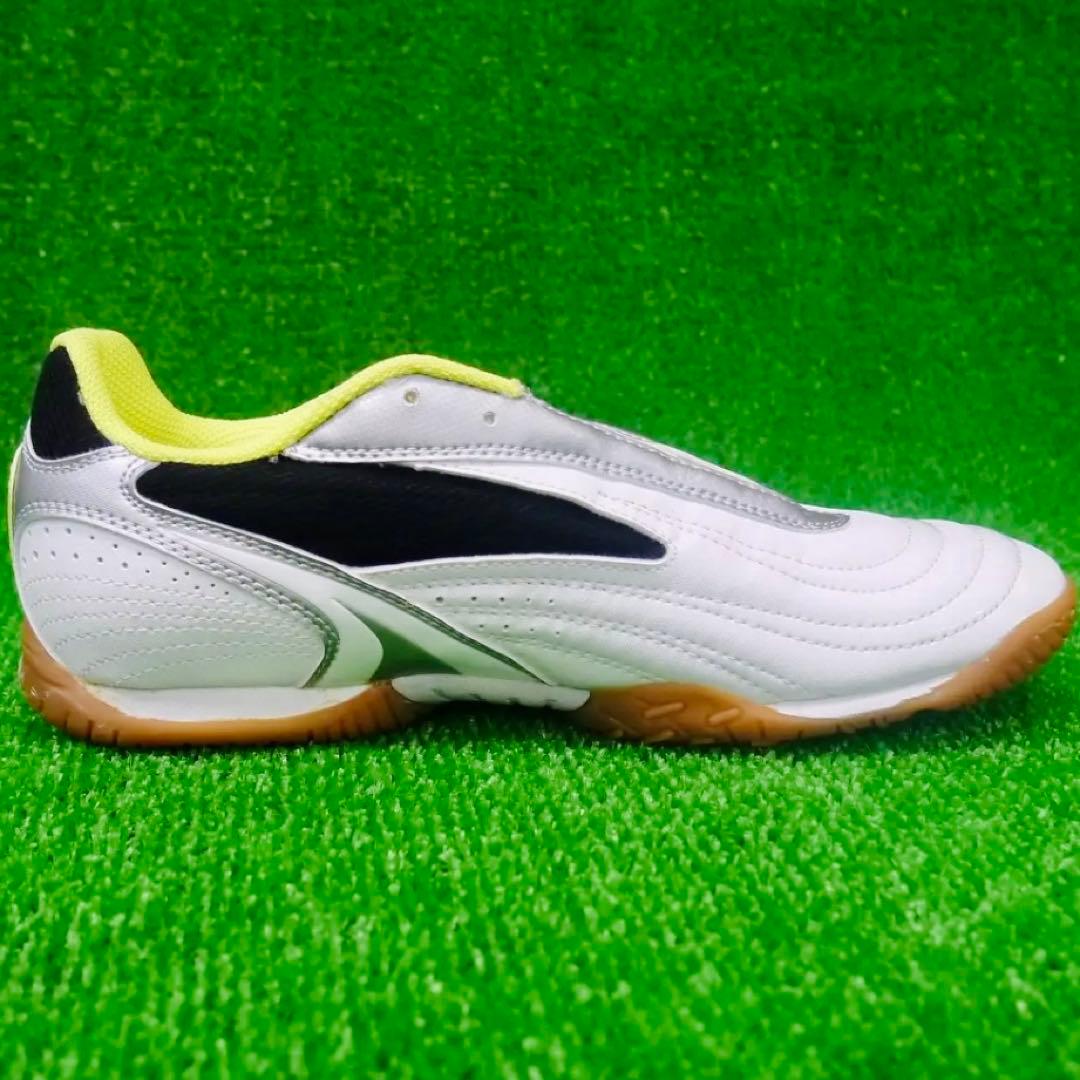 ディアドラ　サラ クミ ID J インドア フットサルシューズ 24.5cm