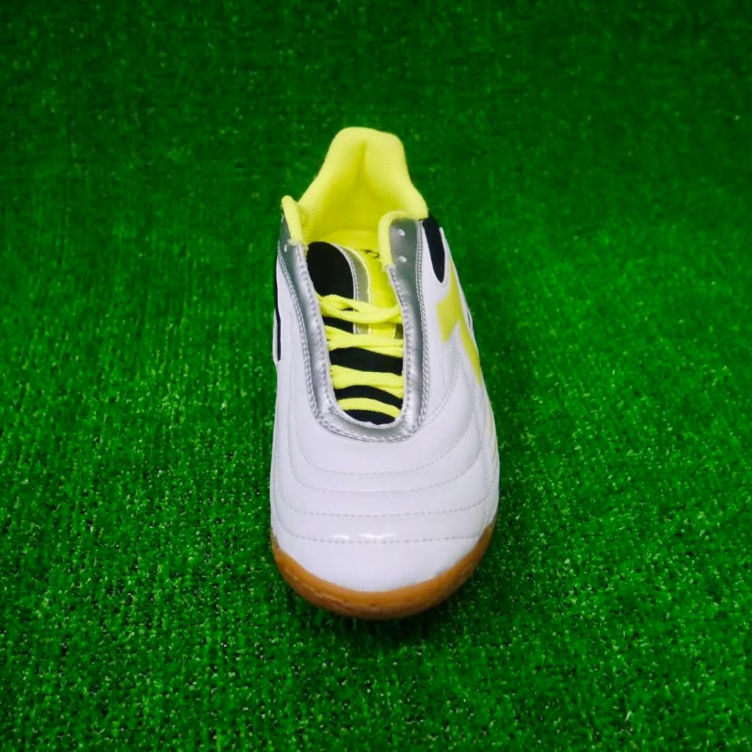 ディアドラ　サラ クミ ID J インドア フットサルシューズ 24.5cm