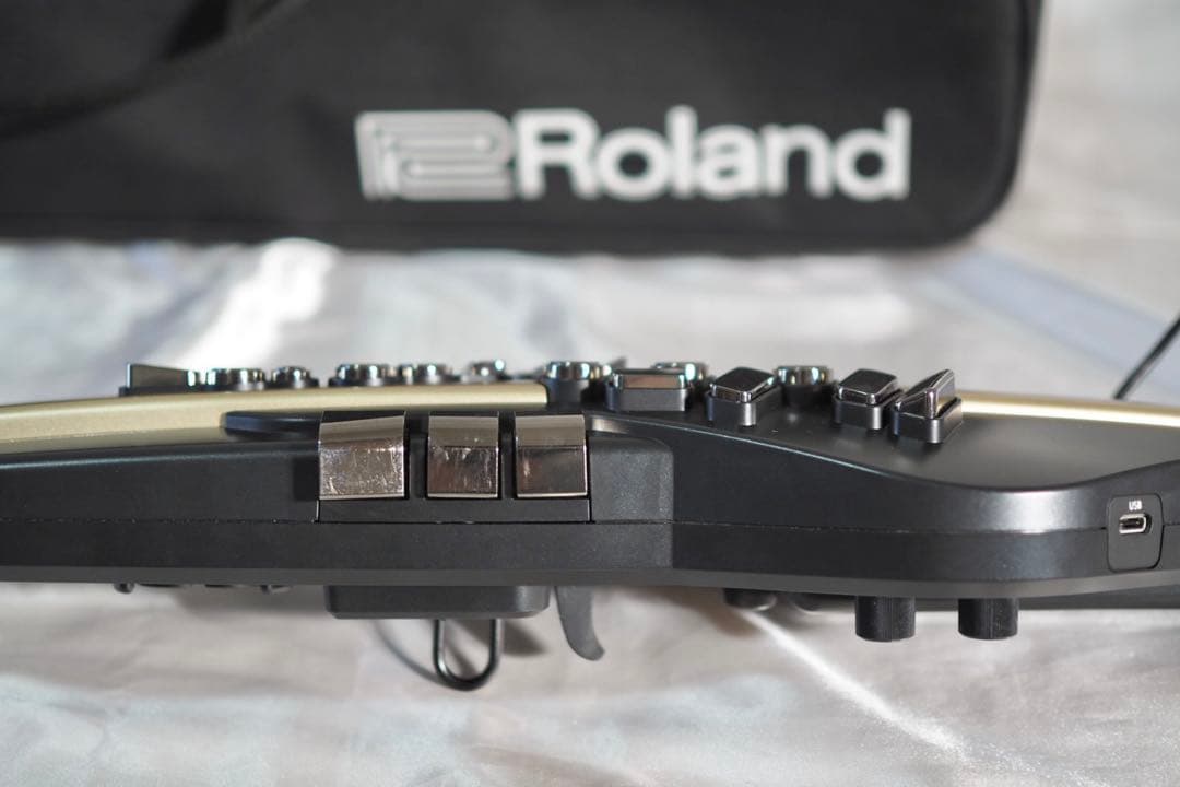 元箱付き Roland エアロフォン AE-20 SC
