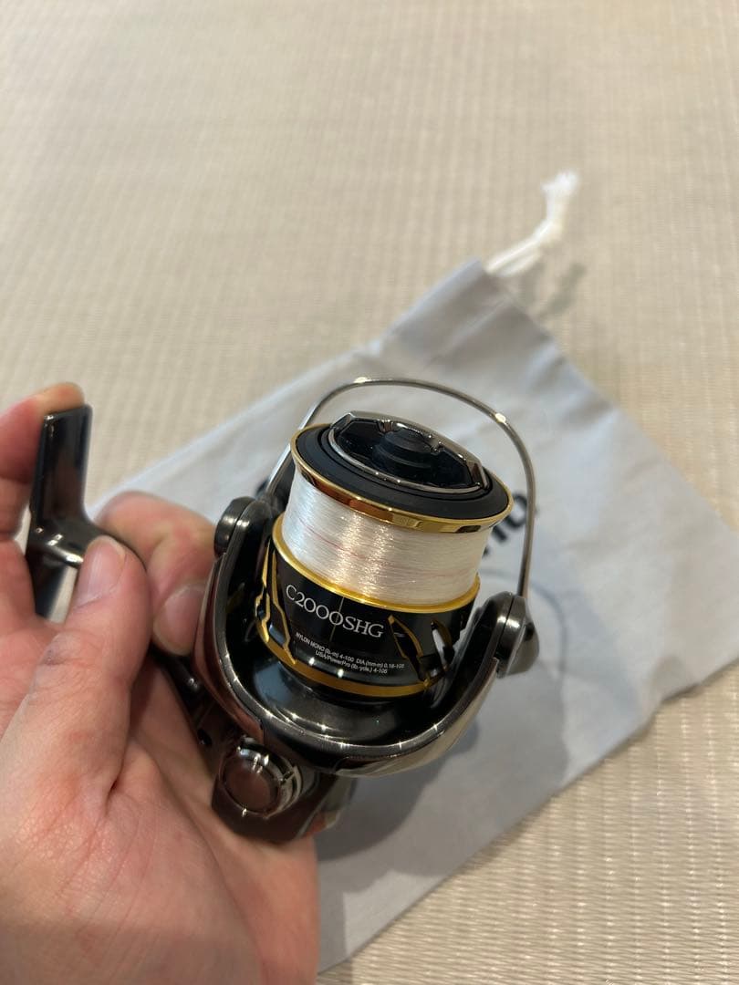 SHIMANO TWIN POWER C2000SHG スピニングリール