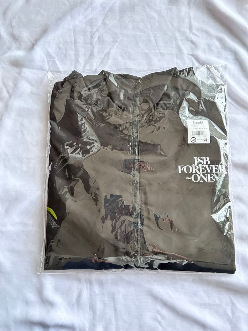 三代目JSBスタジアムライブグッズ ウィンドブレーカー M