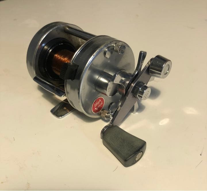 アブガルシア　アンバサダー　2500c