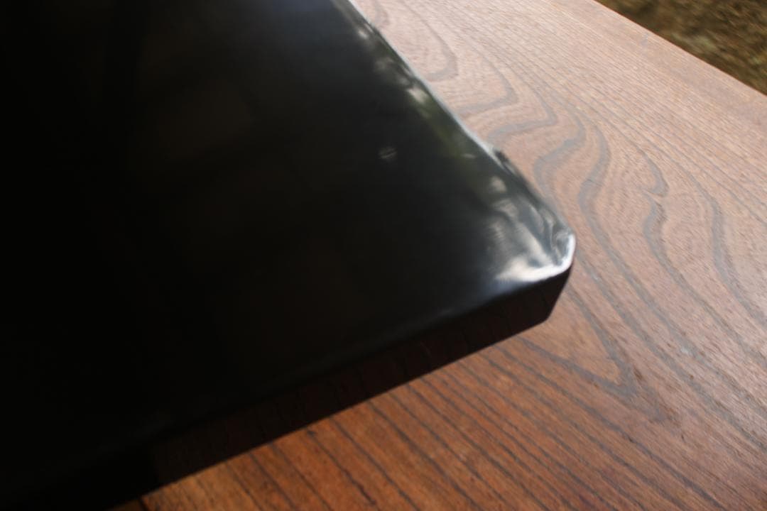 優美な梨地塗に風情ある流水桜文の映える隅切り四方折敷（検輪島塗蒔絵膳お膳お盆