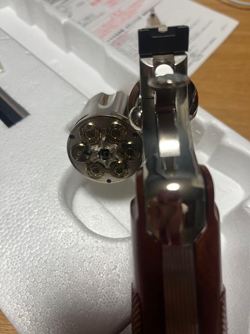 COLT PYTHON R-model 4インチ　ガスガン　ニッケルフィニッシュ