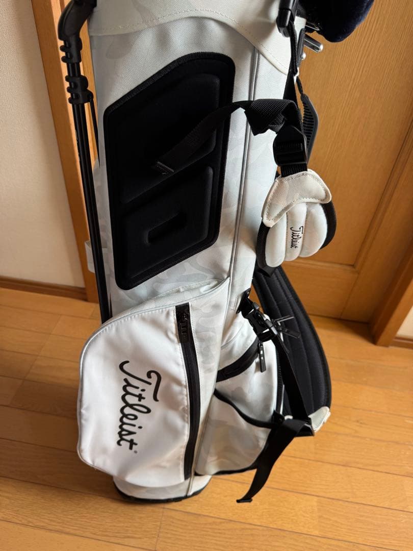 タイトリスト　スタンドバック