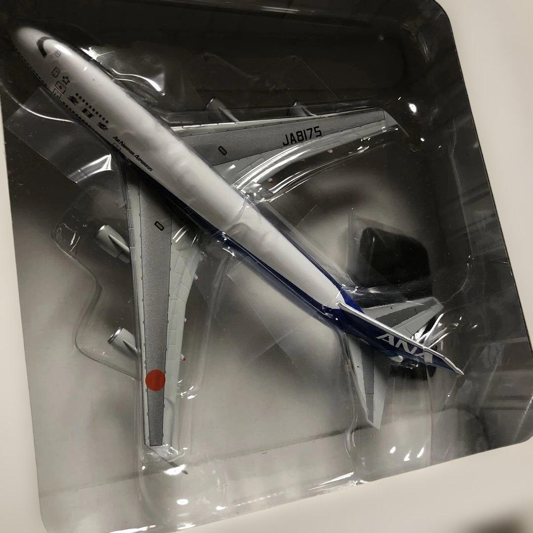 全日空商事　1/400 ANA747SR−100＆200B