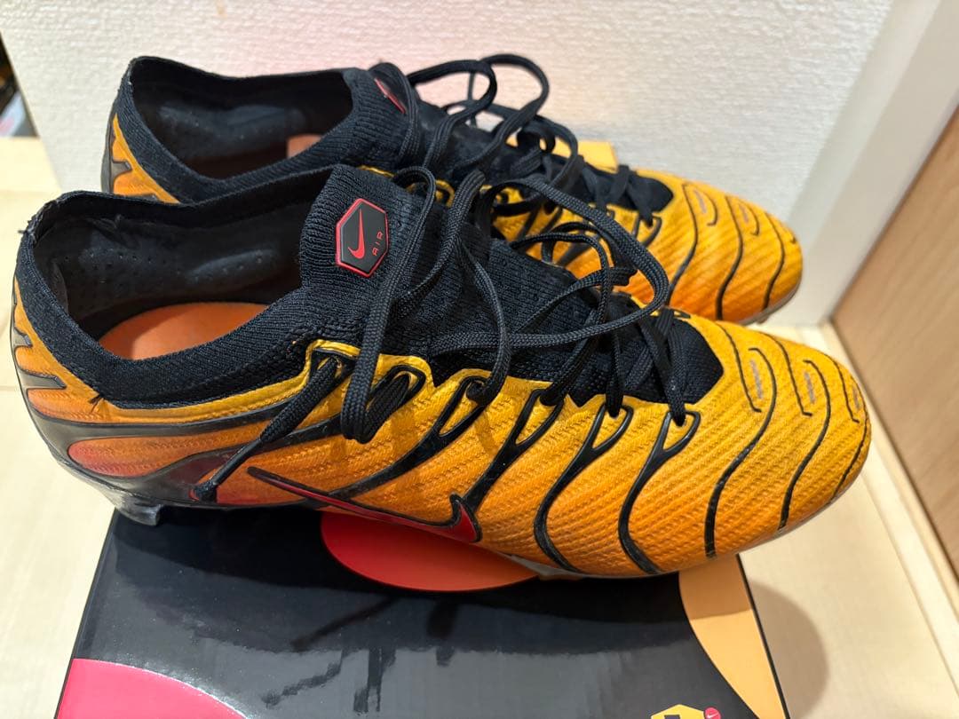 MERCURIAL VAPOR 15 PLUS マーキュリアル ヴェイパー