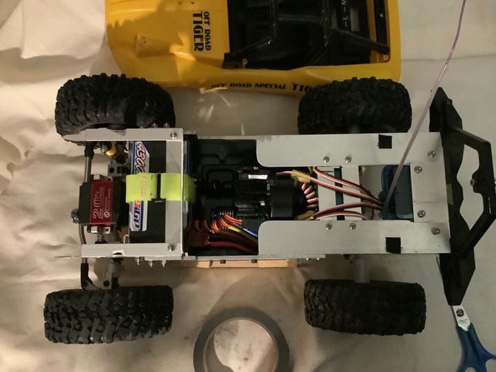 ラジコンシャーシ製作します　興味のある方は問い合わせして下さい