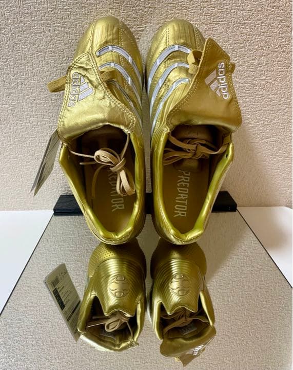 【数量限定エディション】プレデター アブソリュート FG ゴールド　ジダン