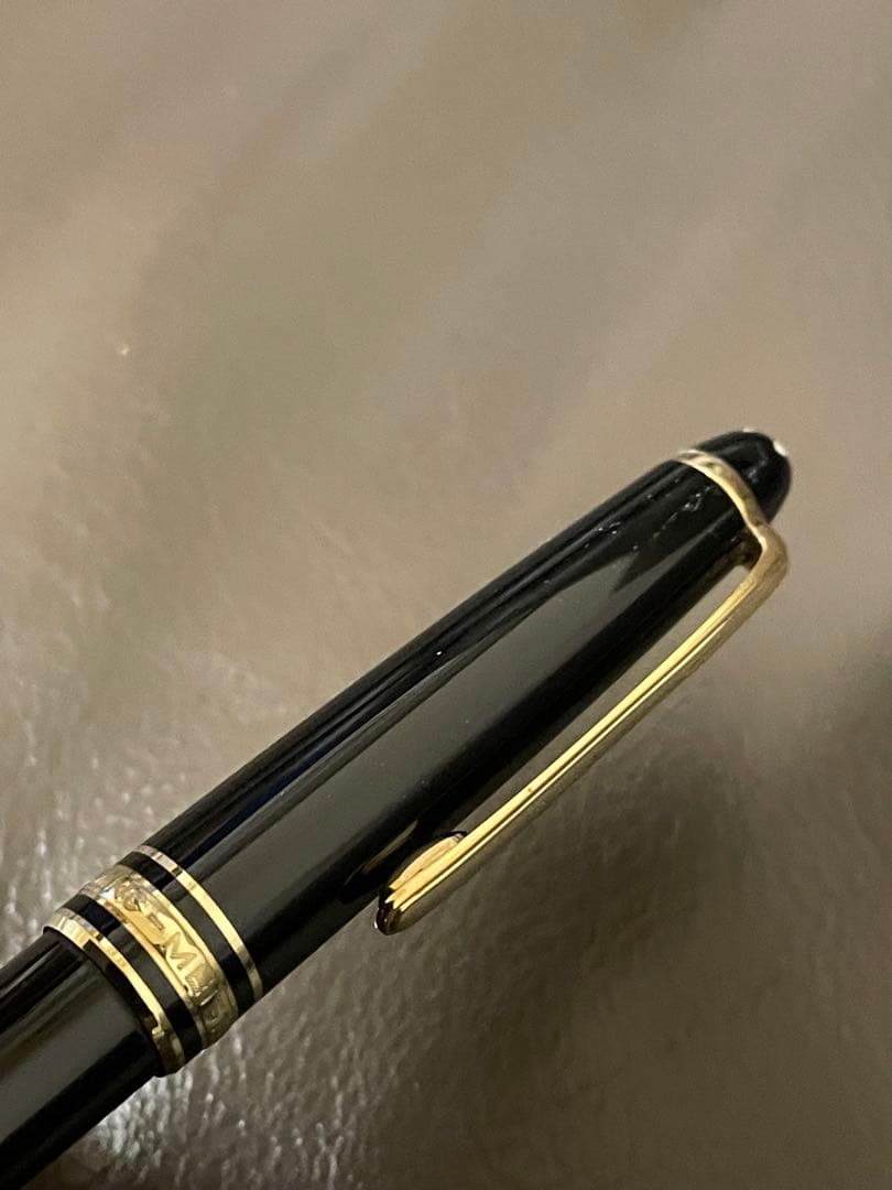 ◾️モンブラン◾️164 ボールペン◾️マイスターシュテュック クラシック◾️黒／金◾️
