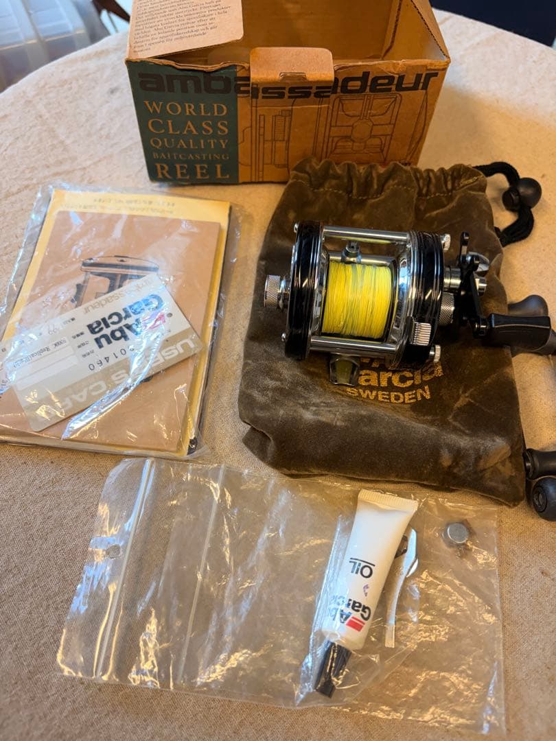 ABU アンバサダー 5000C レプリカ　スウェーデン製 箱/袋/取説