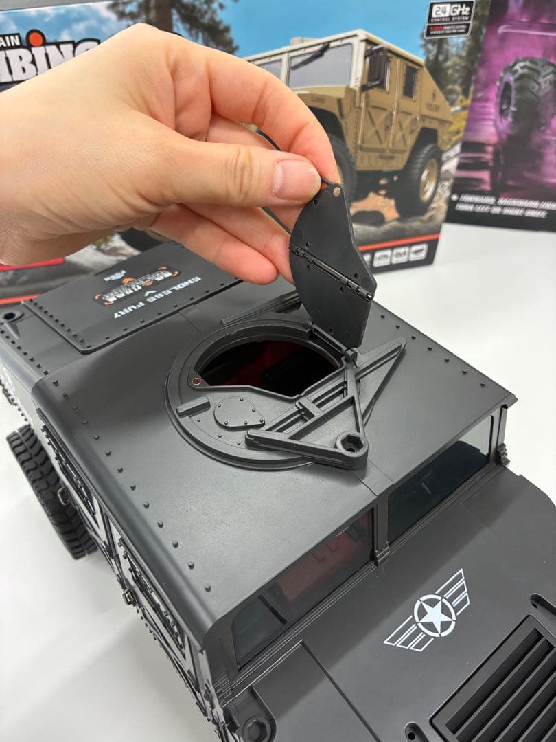 戦車 大型 ラジコン オフロード ミリタリー RCかー 人気 34cm 4WD