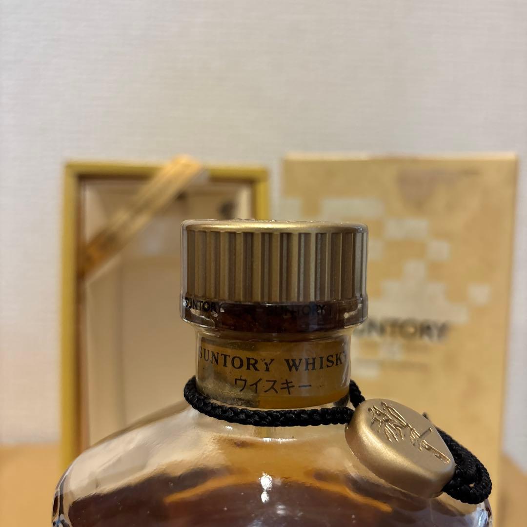 サントリーウイスキー響　裏ゴールドラベル　箱付き　未開封（26）