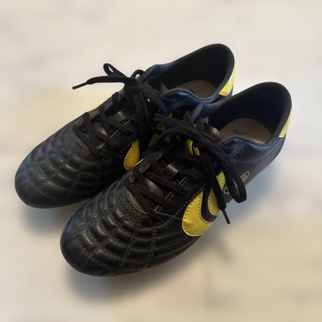 YASUDA サッカーシューズ ブラック/イエロー 24センチ スパイク