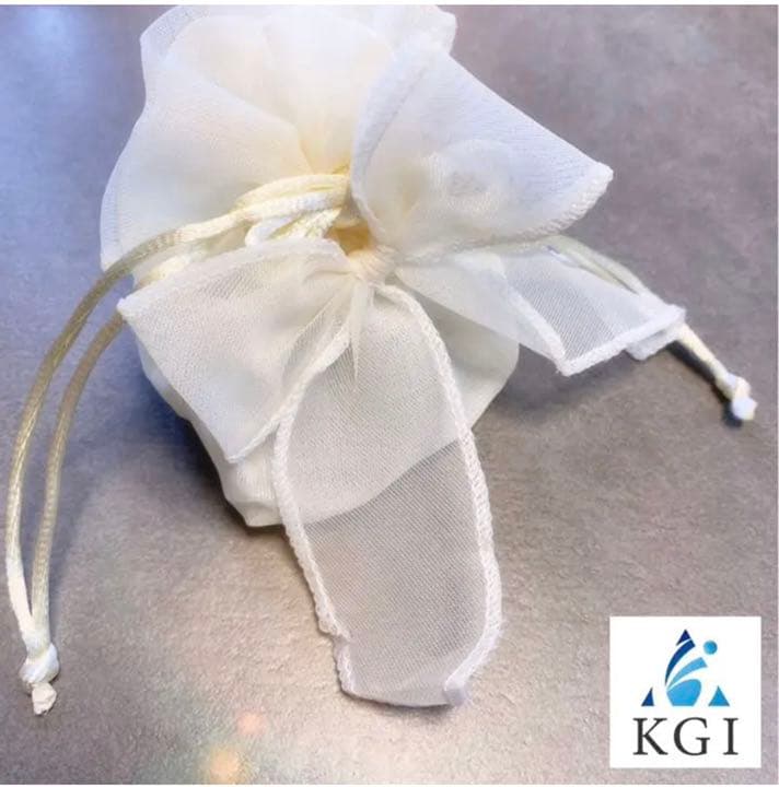 宇宙の流れ星の粉 ✨✨　✨✨✨✨イエローフェアリーウィッシュ✨✨