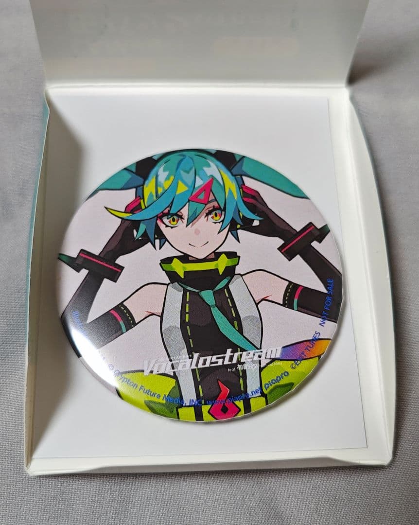 Vocalostream特典 初音ミク 缶バッジ MAYU アクリルキーホルダー