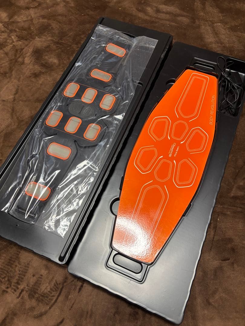 【未使用】SIXPAD 5点セット お腹1・腕2・脚2 自宅保管／箱ダメージあり