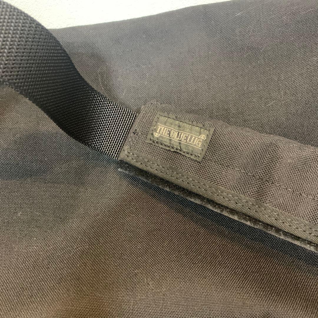 アクセサリー BLUE LUG the messenger bag half (black)