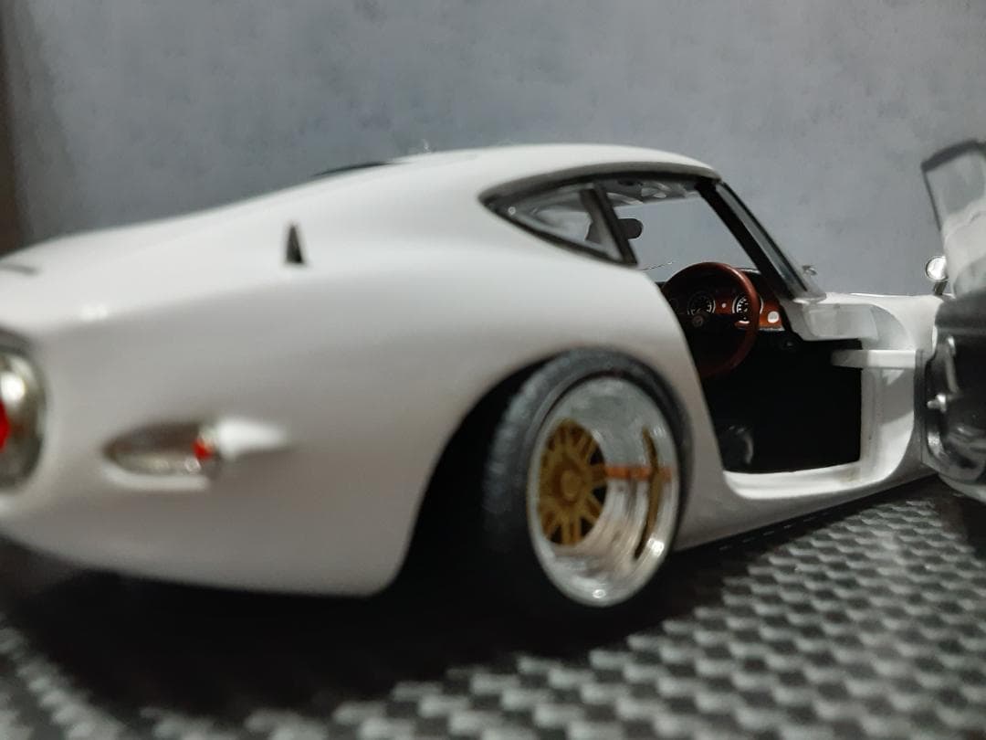 Hachette 1/24トヨタ 2000GT カスタム改 ローダウン