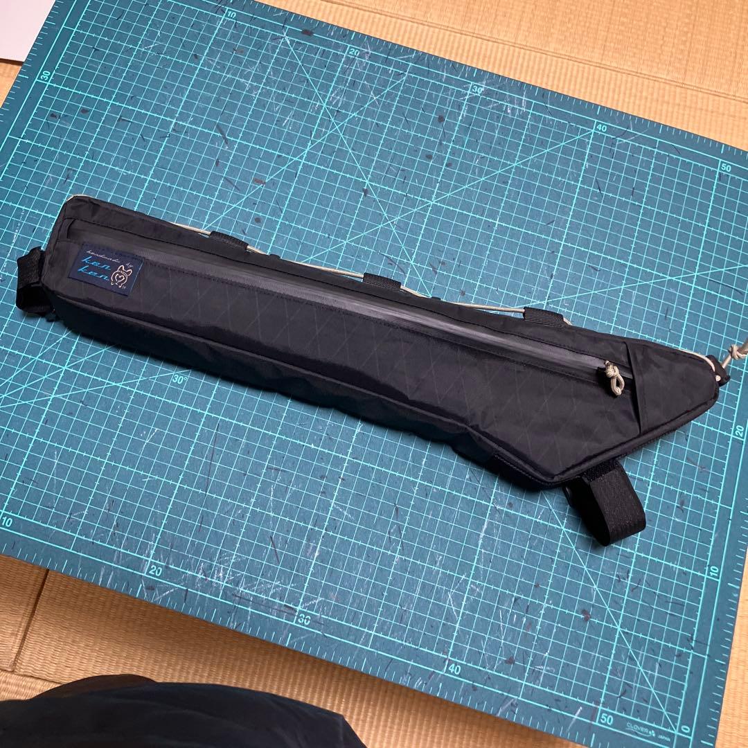 ハンドメイドフレームバッグ　X-PAC ブラック　42.5cm