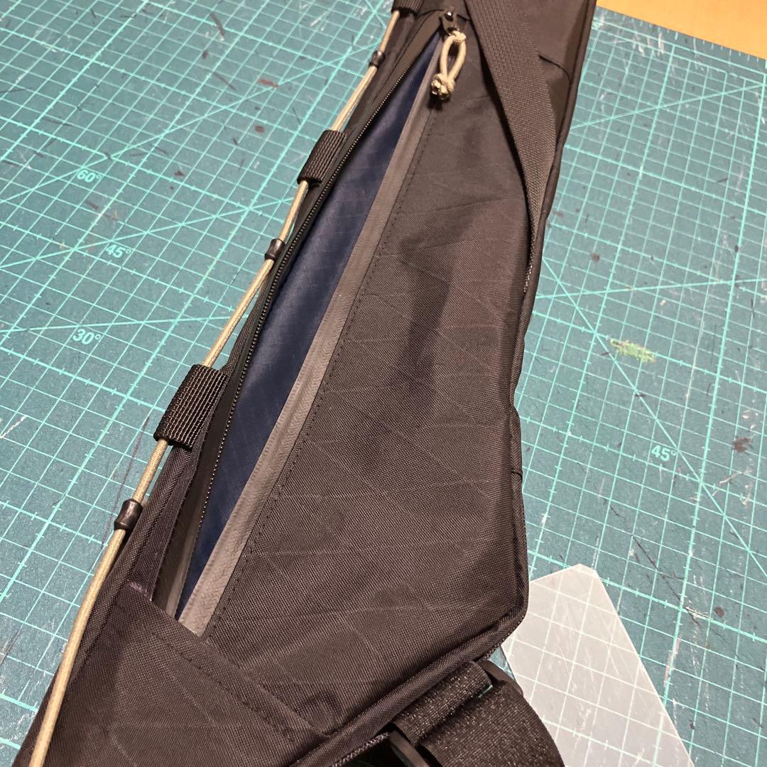 ハンドメイドフレームバッグ　X-PAC ブラック　42.5cm