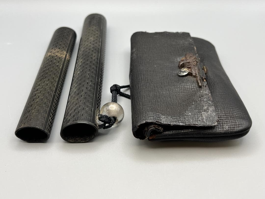 江戸明治時代　月と動物鉄金具　水晶玉根〆　純銀製キセル　重量約125g