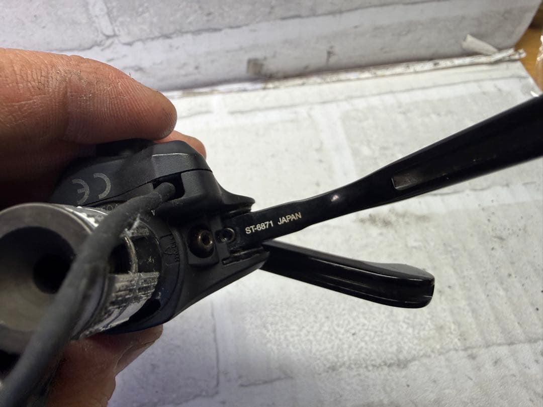 シマノ　アルテグラ 6870 di2 TT ブレーキレバー