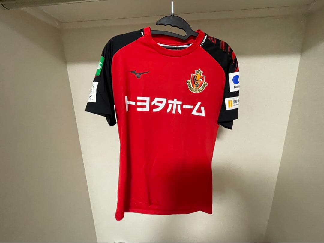 名古屋グランパス　ウェア　Mサイズ