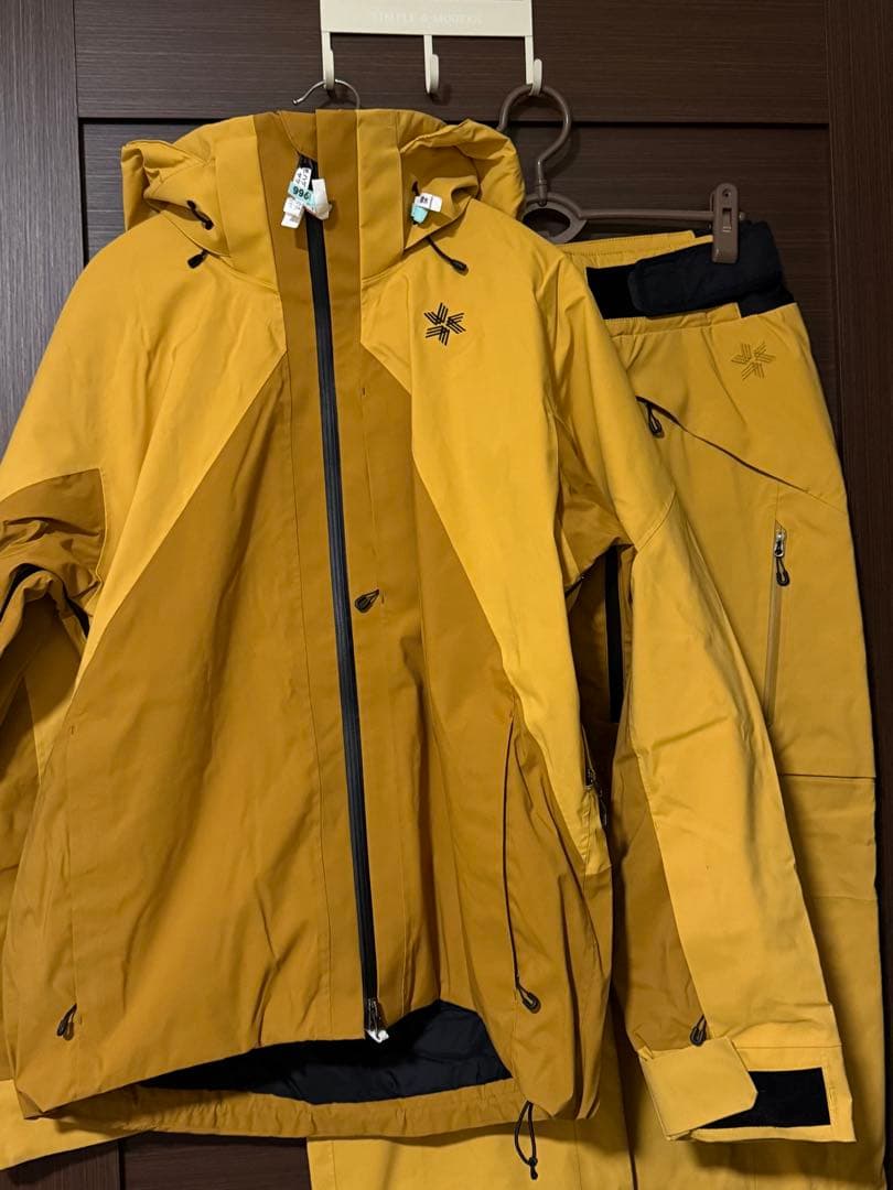 Goldwin スキーウェア 上下 セットアップ 2022 2023