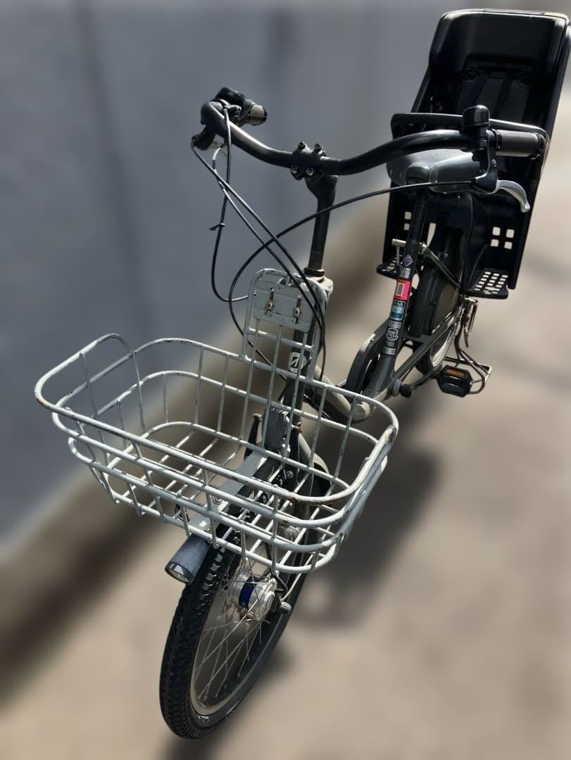 チャイルドシート付きシティサイクル♪ビッケモブ