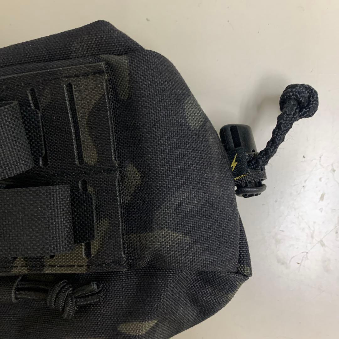 VOLK マガジンポーチ