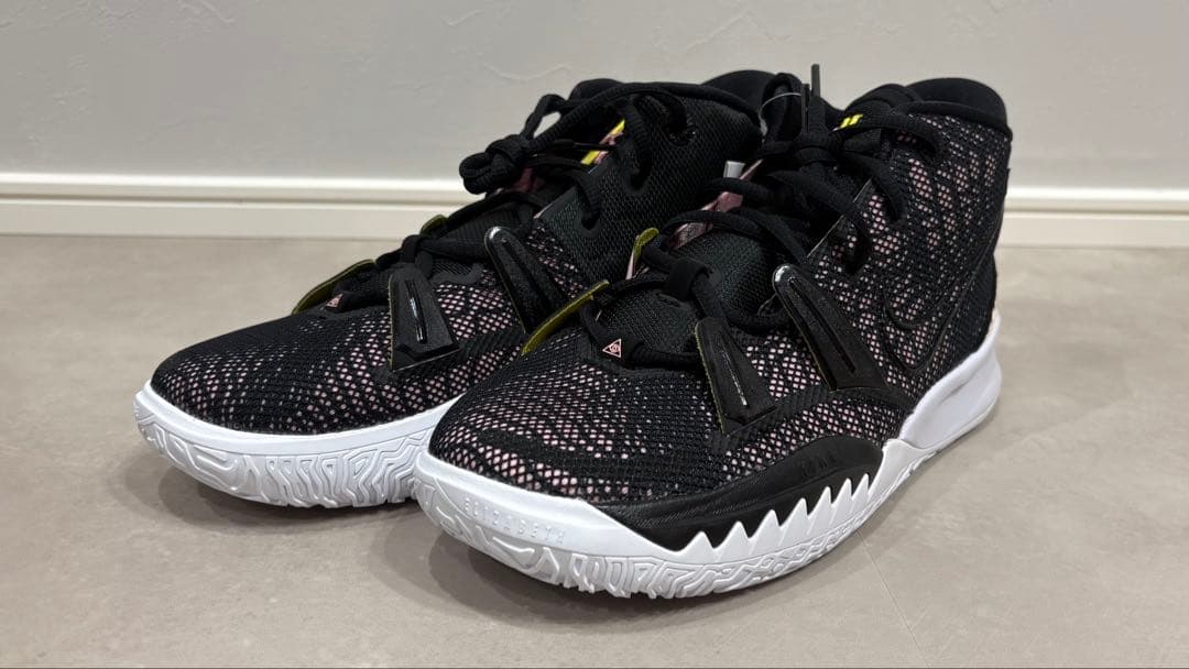 【新品】NIKE KYRIE 7 GS EP カイリー7 バッシュ 24.5cm