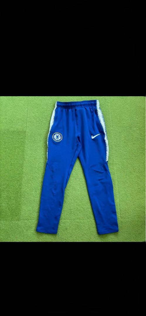 チェルシー【NIKE】　ドリルトップ