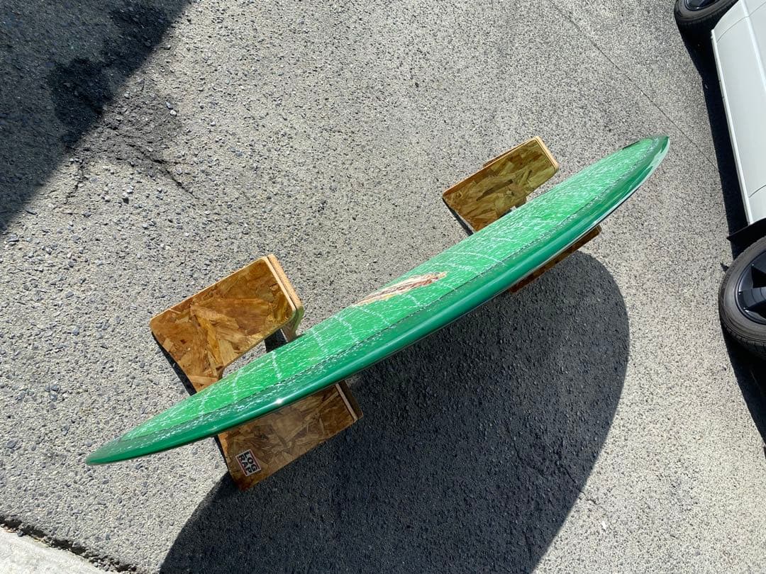 ロバートオーガスト　6'10\" 美品　ミッドレングス