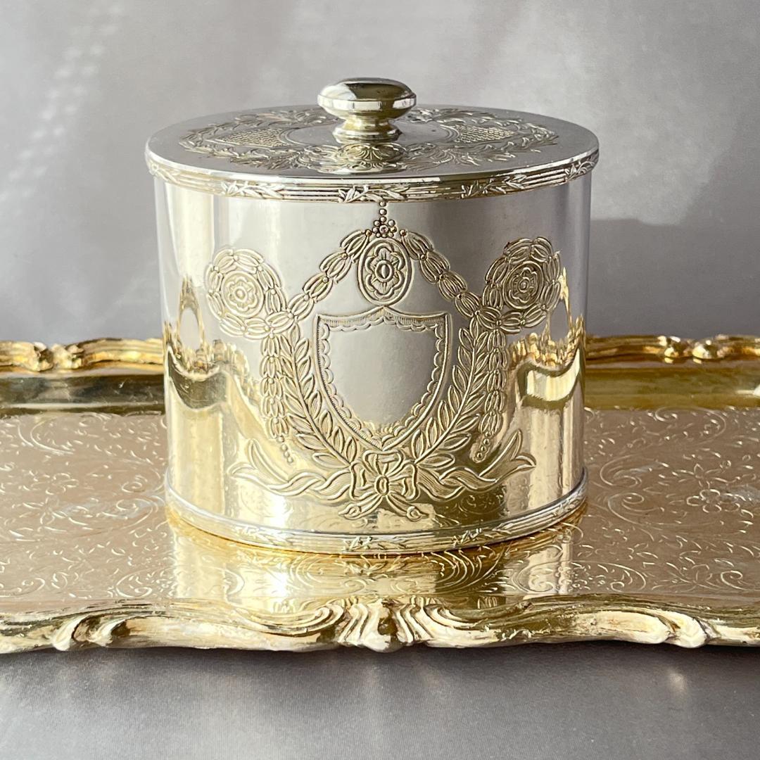 【Barker Ellis】美しいチェイシングのティーキャディー