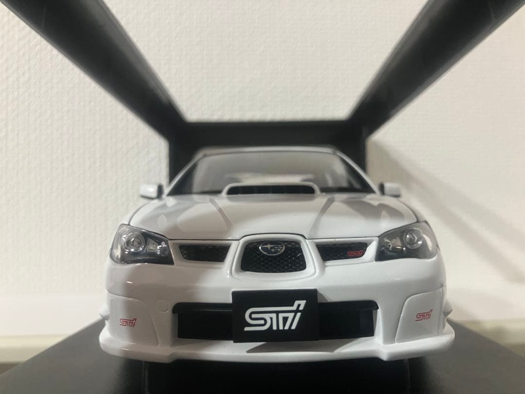 1/18 オートアート スバル インプレッサ WRX STI 2006
