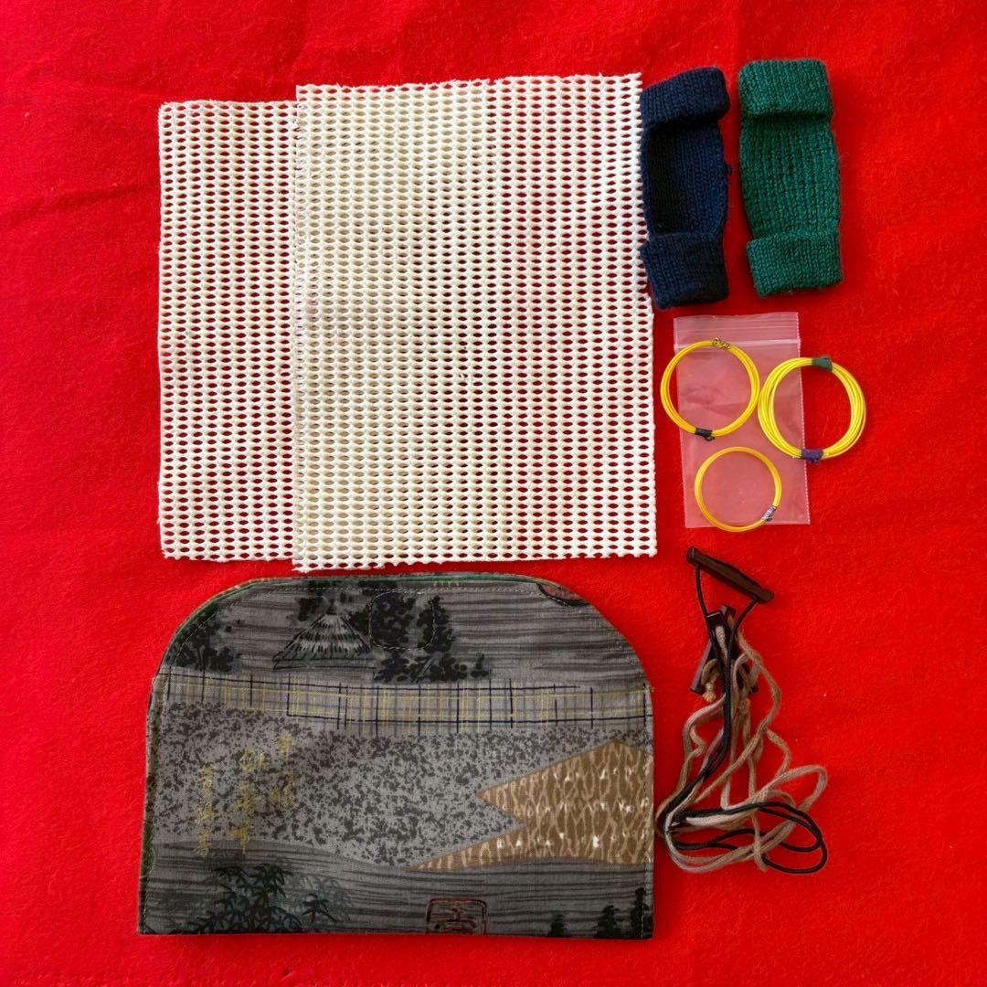 中棹 長唄三味線 紅木 金細 三つ折り 子持ち綾杉胴 犬皮 両面 ハードケース付