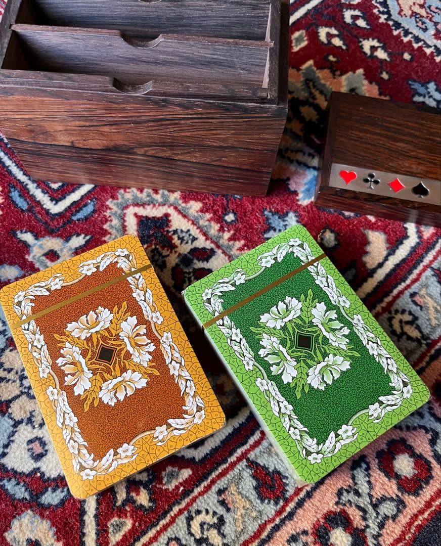 ヴィンテージ、デンマーク製/ブラジリアンローズウッドトランプケース/銀彫刻