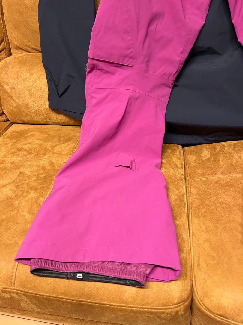 Burton ak スノーボードウェア　上下セット