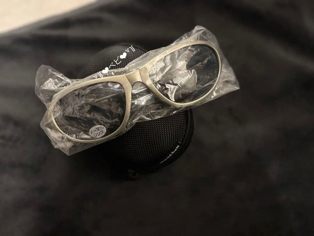 mont-bell モンベル 完売品 トレッキングサングラス シルバー ジェニー