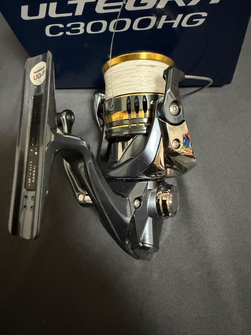 ULTEGRA C3000HG スピニングリール