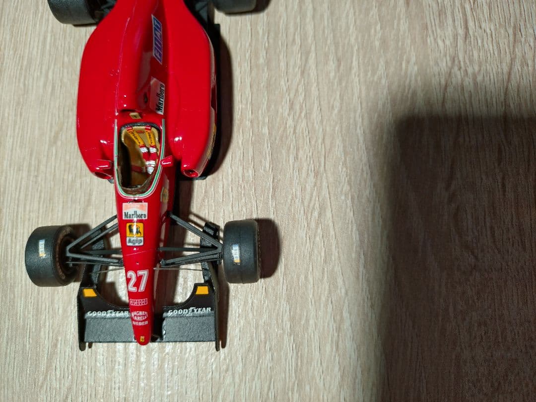 タメオ キット フェラーリ F92A 1/43 メタルミニカー塗装完成品