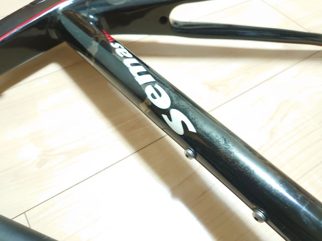 ゆうになります。semas CR-1 カーボンロードバイクフレーム